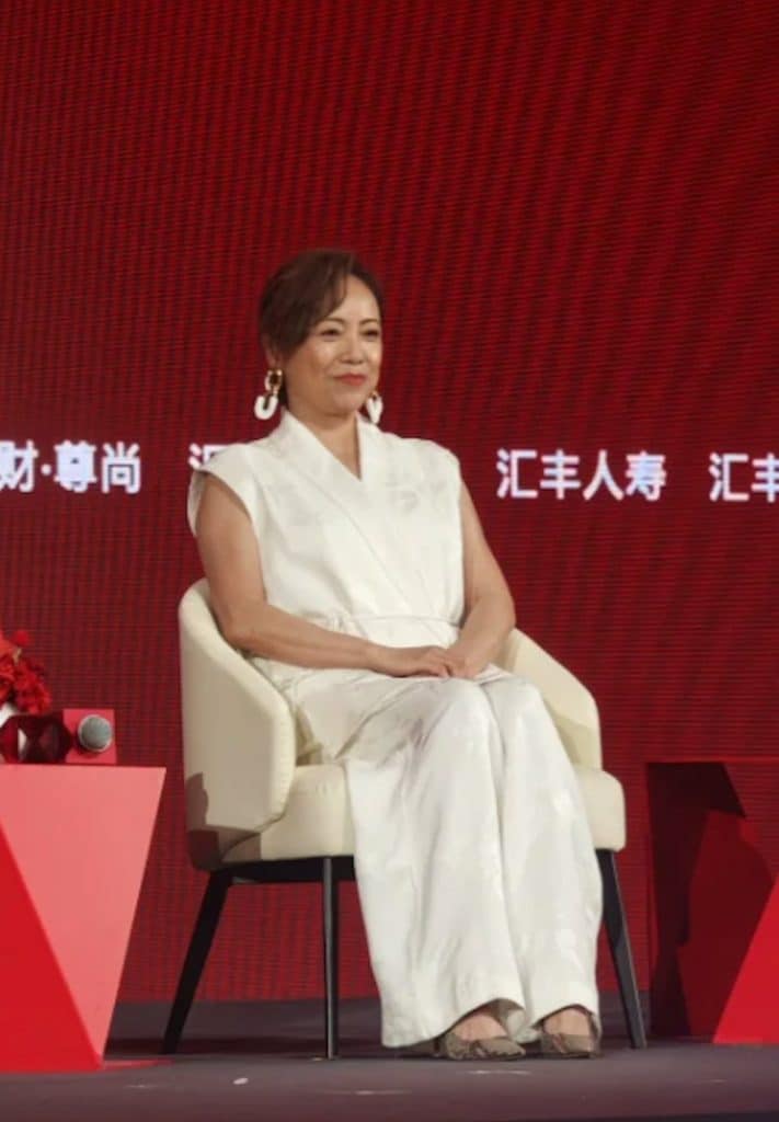 鄧萃雯北上吸金懶人包
