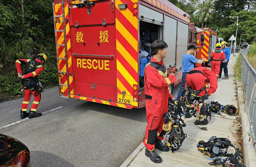 飛鵝山墮崖亡懶人包