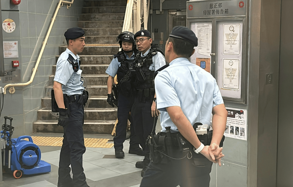 鑽石山持刀女懶人包